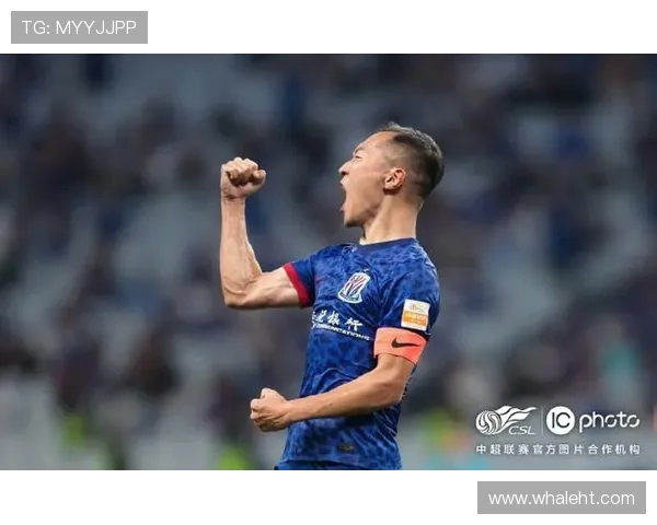 CCTV5直播焦点战申花核心外援复出携手吴曦坐镇中场邵佳一率队全力阻击 CCTV5直播焦点战申花核心外援复出携手吴曦坐镇中场邵佳一率队全力阻击