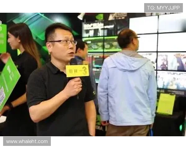 门兴主帅倾向施罗德：选择尤伦迪奇前总监，但仍视其为首选。