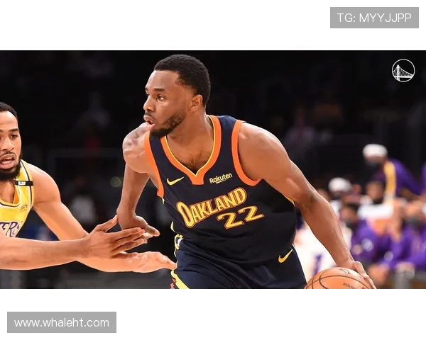 里夫斯轰下25分11助7板仅1失误正负值+17状态火热冲击4000万薪资大关 里夫斯轰下25分11助7板仅1失误正负值+17状态火热冲击4000万薪资大关